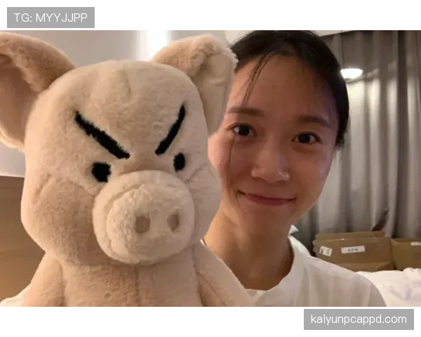 朱雪莹朋友圈晒的豪宅照片，让人一秒忘了她场上拼命样子